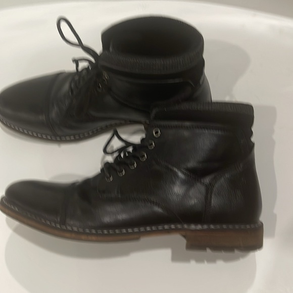 Ashford Hayes Men's Black Faux Leather Boots Size 9Medium Lace Up Good Condition - Picture 3 of 13